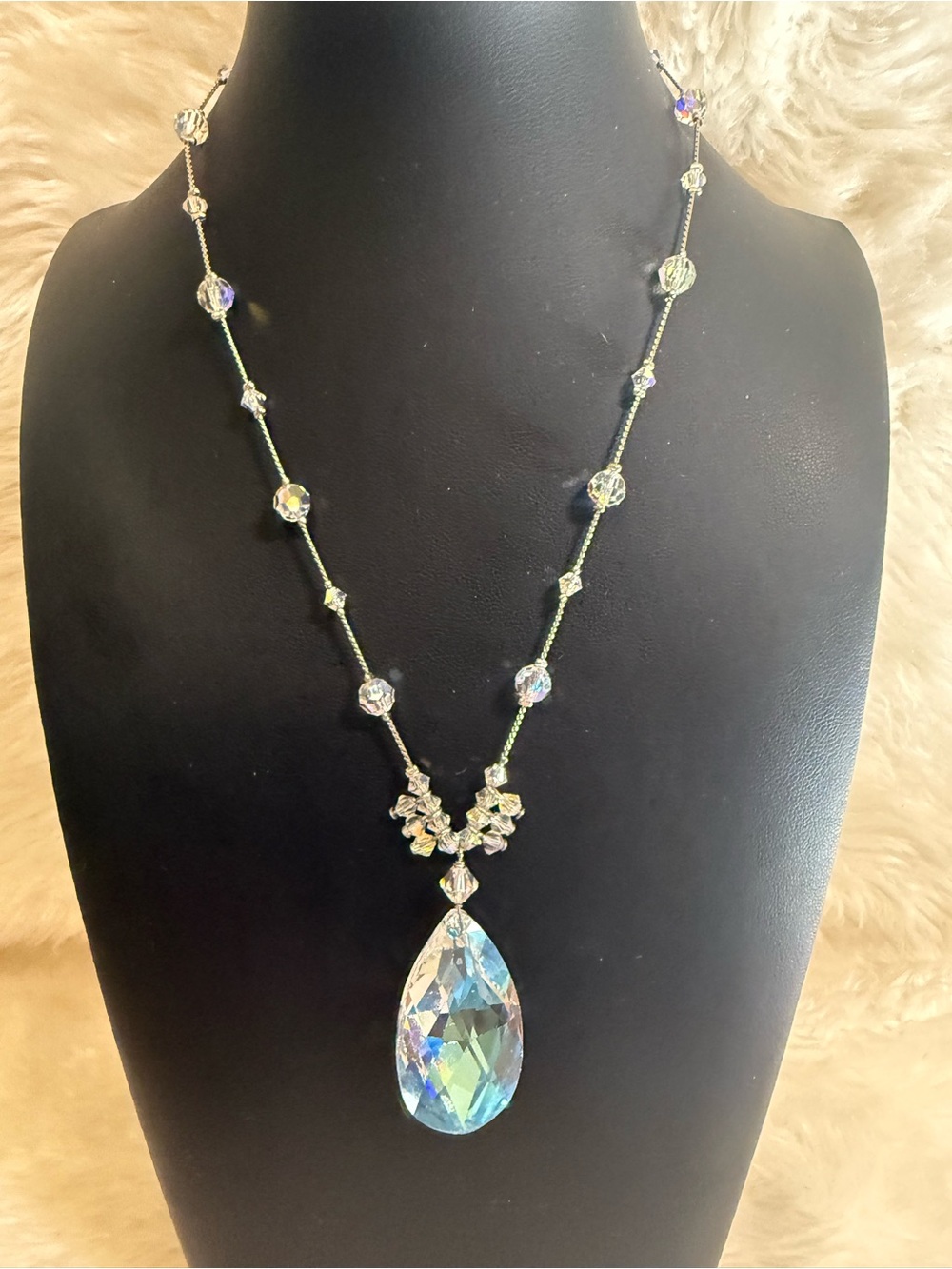 Dabby Reid Signed Aurora Borealis Crystal Teardrop Statement Necklace